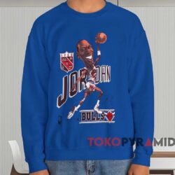 1988 Chicago Bulls MVP Michael Jordan T-shirt 3 1988 Chicago Bulls Mvp Michael Jordan T shirt Blue Sweatshirt