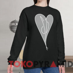 1990 The Smashing Pumpkins Infinite Sadness Heart T-shirt 4 1990 The Smashing Pumpkins Infinite Sadness Heart T shirt Black Sweatshirt