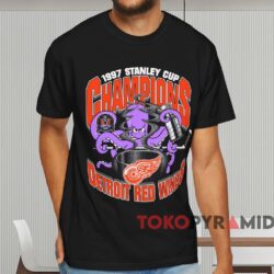 1997 Stanley Cup Champions Detroit Red Wings Octopus Shirt Black T shirt