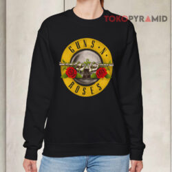 2004 Guns N' Roses Vintage Logo Shirt 3 2004 Guns N' Roses Vintage Logo Sweatshirt