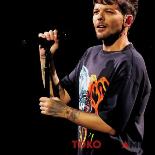 2026 Louis Tomlinson Amiri Spliced Tee