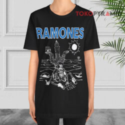 80s Vintage Ramones Loco Live Shirt - TokoPyramid