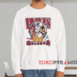 90s Atlanta Braves Looney Tunes Shirt White Sweatshirt