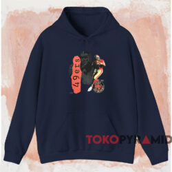 90s San Francisco 49ers Joe Montana T-shirt 2 90s San Francisco 49ers Joe Montana T shirt Navy Hoodie