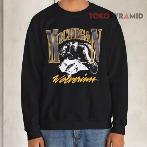 90s University Of Michigan Wolverines Ncaa Sweatshirt 90s University Of Michigan Wolverines Ncaa Sweatshirt