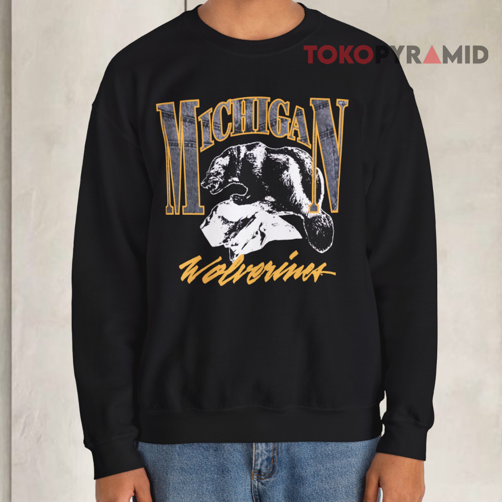 90s University Of Michigan Wolverines Ncaa Sweatshirt 90s University Of Michigan Wolverines Ncaa Sweatshirt