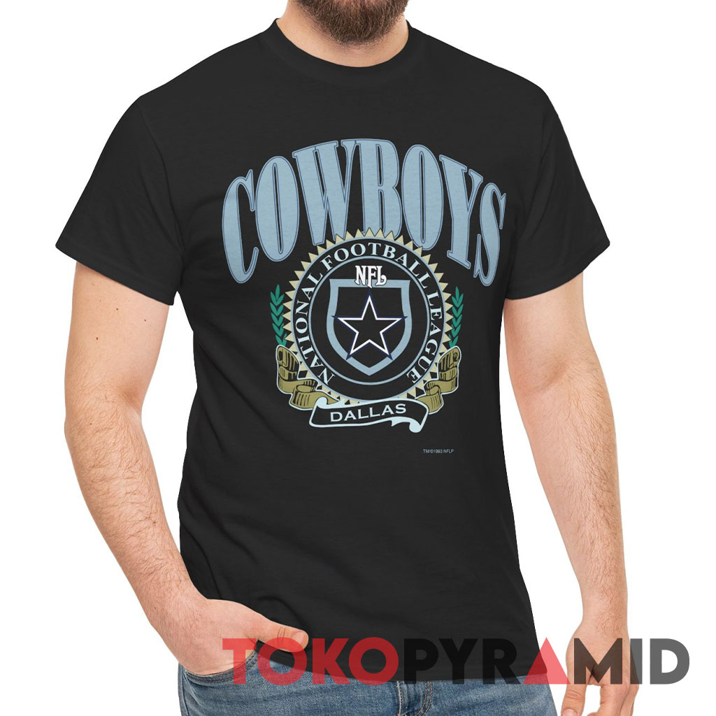 90s Vintage Dallas Cowboys 1993 National Footbal League Tee 90s Vintage Dallas Cowboys 1993 National Footbal League Tee