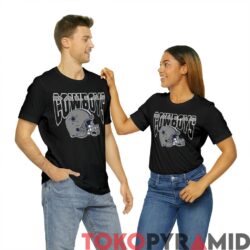 Vintage NFL 90s Dallas Cowboys Helmet Football Rare Tee 2 90s Vintage NFL Dallas Cowboys Helmet Football Rare Black Tee