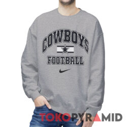 90s Vintage Nike Dallas Cowboys Big Logo T-shirt 2 90s Vintage Nike Dallas Cowboys Big Logo Sweatshirt