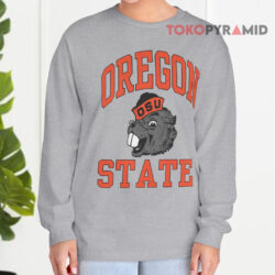 90s Vintage Oregon State Beavers University Osu Long sleeved