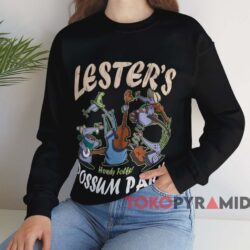 A Goofy Movie Lester's Possum Park T-Shirt 3 A Goofy Movie Lester's Possum Park T shirt Black Sweatshirt