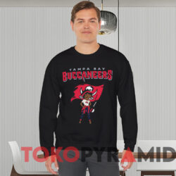 Betty Boop Tampa Bay Buccaneers T shirt Black Sweatshirt