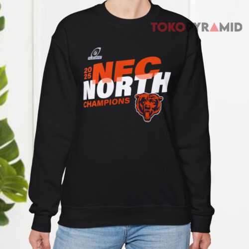 Chicago Bears 2025 Nfc North Champs Sweatshirt Chicago Bears 2025 Nfc North Champs Sweatshirt