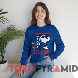 Chicago Bears Snoopy Joe NFL Football T-Shirt 3 Chicago Bears Snoopy Joe Nfl Football T shirt Blue Sweatshirt