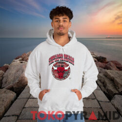 Chicago Bulls 72 Season Wins 1996 NBA Shirt 3 Chicago Bulls 72 Season Wins 1996 Nba Shirt Hoodie