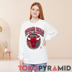 Chicago Bulls 72 Season Wins 1996 NBA Shirt 2 Chicago Bulls 72 Season Wins 1996 Nba Shirt Long Sleeve