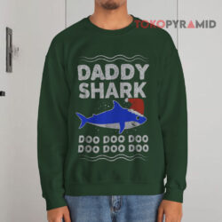 Daddy Shark Christmas Hat Sweatshirt 4 Daddy Shark Christmas Hat Green Sweatshirt