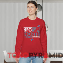 Detroit Lions 2023 NFC North Division Champions Conquer T-Shirt 2 Detroit Lions 2023 Nfc North Division Champions Conquer T shirt Red Sweatshirt