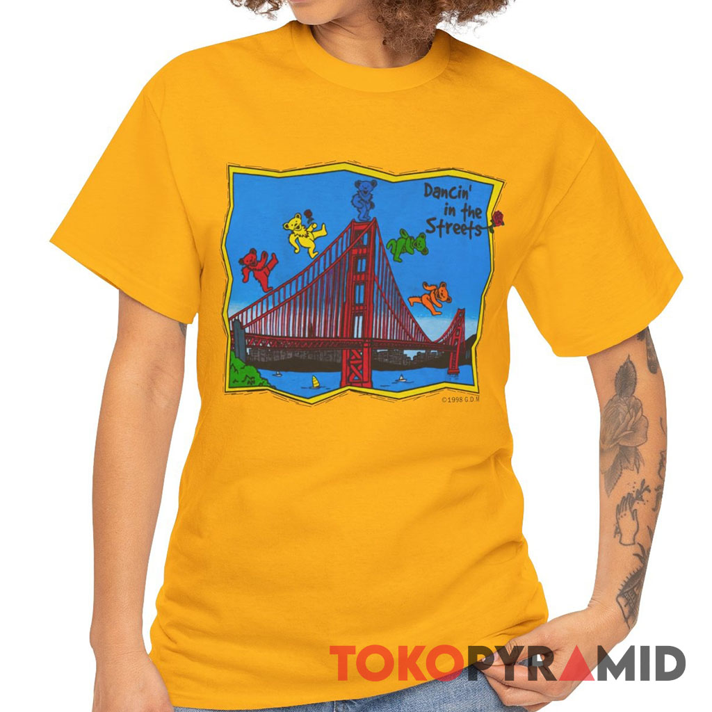 Grateful Dead Golden Gate Bridge 1998 Dancing Bears Dancin’ In The Streets T Shirt Grateful Dead Golden Gate Bridge 1998 Dancing Bears Dancin’ In The Streets T Shirt