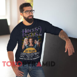 Hocus Pocus 2 28 Years Signatures Thank You For The Memories Navy Sweatshirt