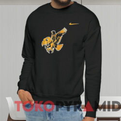 Iowa Hawkeyes Vintage School Logo Pullover Shirt 2 Iowa Hawkeyes Vintage School Logo Pullover Shirt Black Sweatshirt