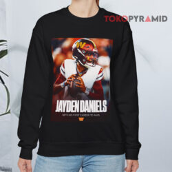 Jayden Daniels Gets His First Career TD Pass Washington Commanders Shirt 3 Jayden Daniels Gets His First Career Td Pass Washington Commanders Sweatshirt