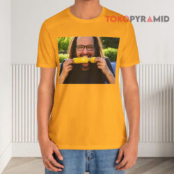 Jonathan Davis Of Korn Eating Corn Yellow T shirt