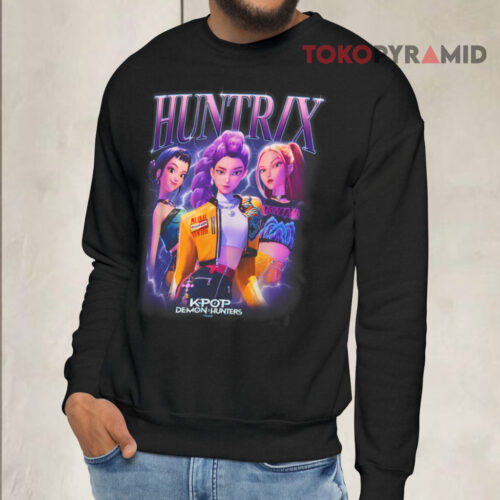 Kpop Demon Hunters Huntrix Heartthrob Sweatshirt Kpop Demon Hunters Huntrix Heartthrob Sweatshirt