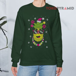 Mele Kalikimaka Hawaiian Pineapple Ugly Christmas Green Sweatshirt