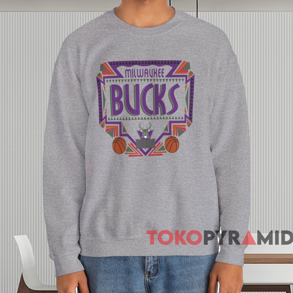 Milwaukee Bucks Graphic Shirt Grey Sweatshirt Milwaukee Bucks Graphic Shirt Grey Sweatshirt