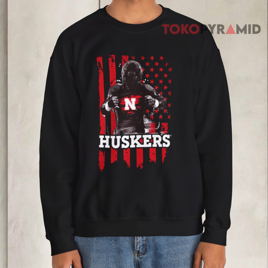 Nebraska Cornhuskers Player Flag Sweatshirt Nebraska Cornhuskers Player Flag Sweatshirt