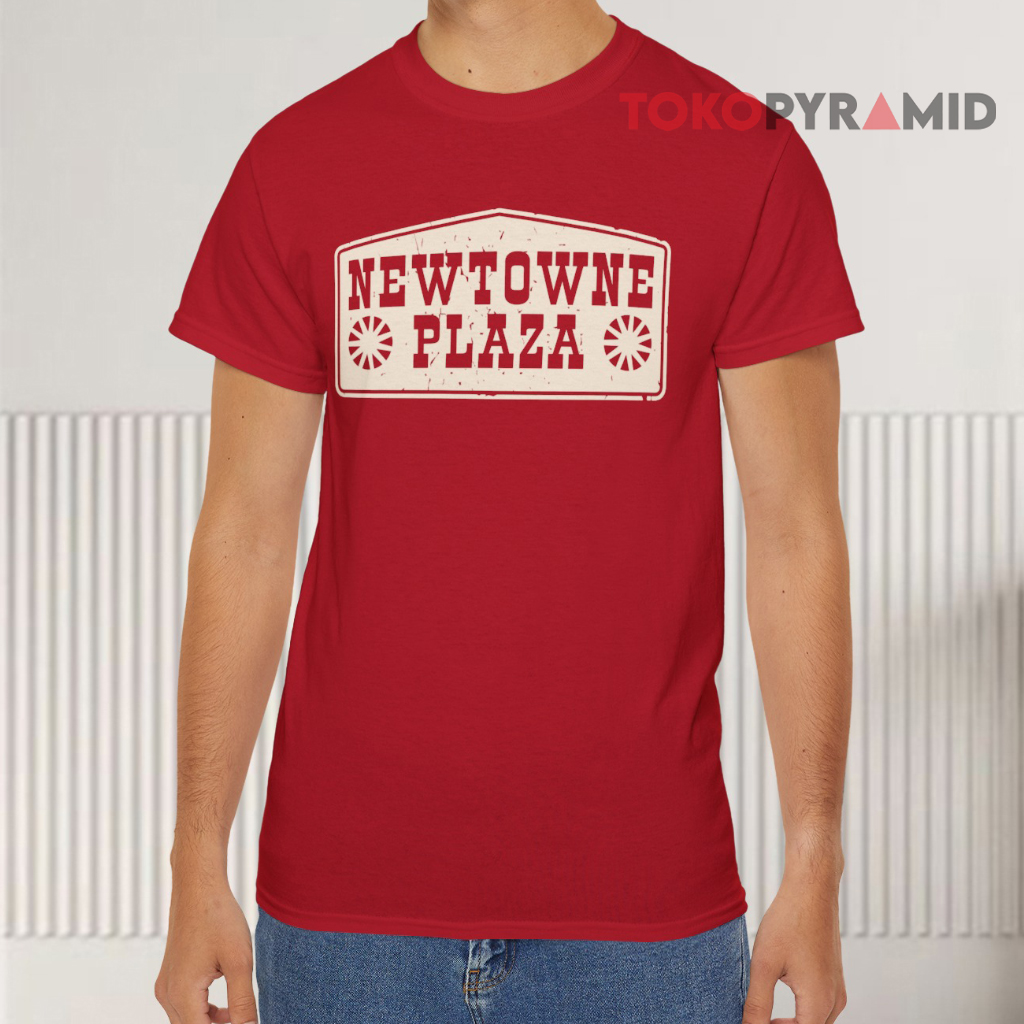 Newtowne Plaza Vintage Red T shirt Newtowne Plaza Vintage Red T shirt