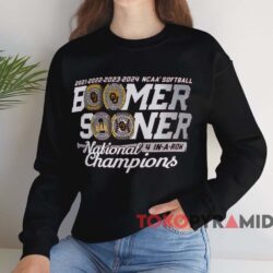 Oklahoma Sooners Four peat Ncaa Softball Champions Shirt Black Sweatshirt