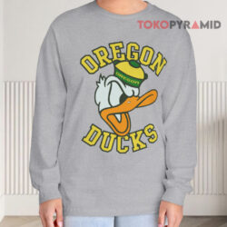 Oregon Ducks Disney Donald Vintage Shirt 4 Oregon Ducks Disney Donald Vintage Long sleeved