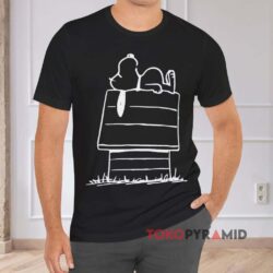 Peanuts Snoopy Doghouse Black T shirt