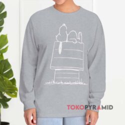 Peanuts Snoopy Doghouse Grey Long sleeved