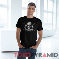Pirate Skull Blood Graphic Man T shirt
