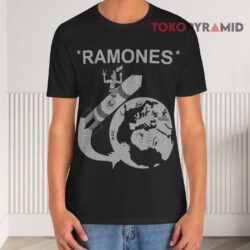 Ramones Rocket To Russia Vintage Black T shirt