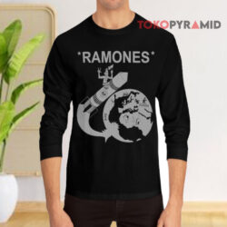 Ramones Rocket To Russia Vintage Long sleeved