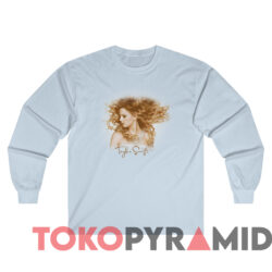 Rare 2009 Taylor Swift Fearless Tour T-shirt 3 Rare 2009 Taylor Swift Fearless Tour T shirt Blue Long sleeved