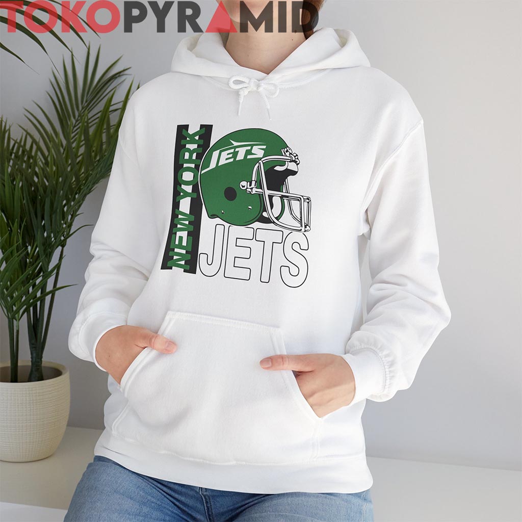 Rare 80s New York Jets Helmet Graphic Shirt Rare 80s New York Jets Helmet Graphic Shirt