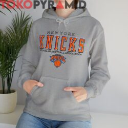 Rare 90s New York Knicks Logo NBA Shirt
