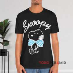 Rare Peanuts Snoopy Cartoon Black T shirt