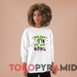 Rare Vintage 2020 Stink Stank Stunk Grinch Hand Face Mask Christmas Sweater Woman White Sweater