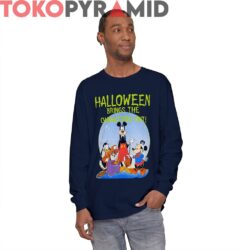 Rare Vintage 90s Halloween Brings The Characters Out