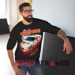 Rare Vintage 90s Nascar Alan Kulwicki Hooters T shirt Black Sweatshirt