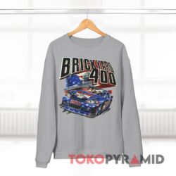Rare Vintage 90s Nascar Brickyard 400 T-shirt Indianapolis Motor Speedway 2 Rare Vintage 90s Nascar Brickyard 400 T shirt Indianapolis Motor Speedway Grey Sweatshirt