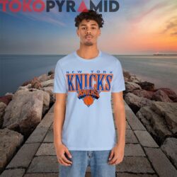 Rare Vintage 90s New York Knicks Logo Shirt