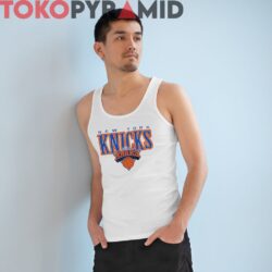 Rare Vintage 90s New York Knicks Logo Shirt
