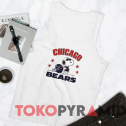 Rare Vintage Chicago Bears Snoopy T-shirt 4 Rare Vintage Chicago Bears Snoopy T shirt White TankTop